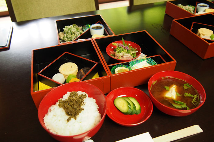 食事費用はオプション!